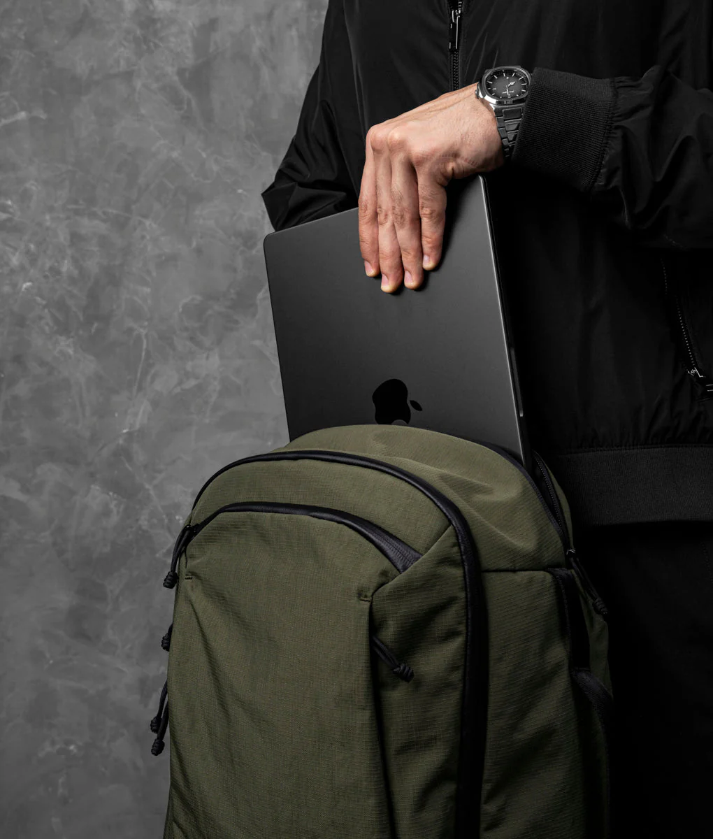 Traverse Backpack 30 L - Image 18