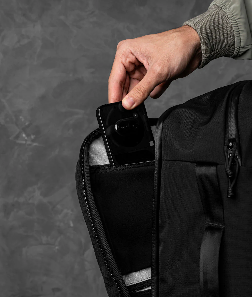 Traverse Backpack 30 L - Image 45