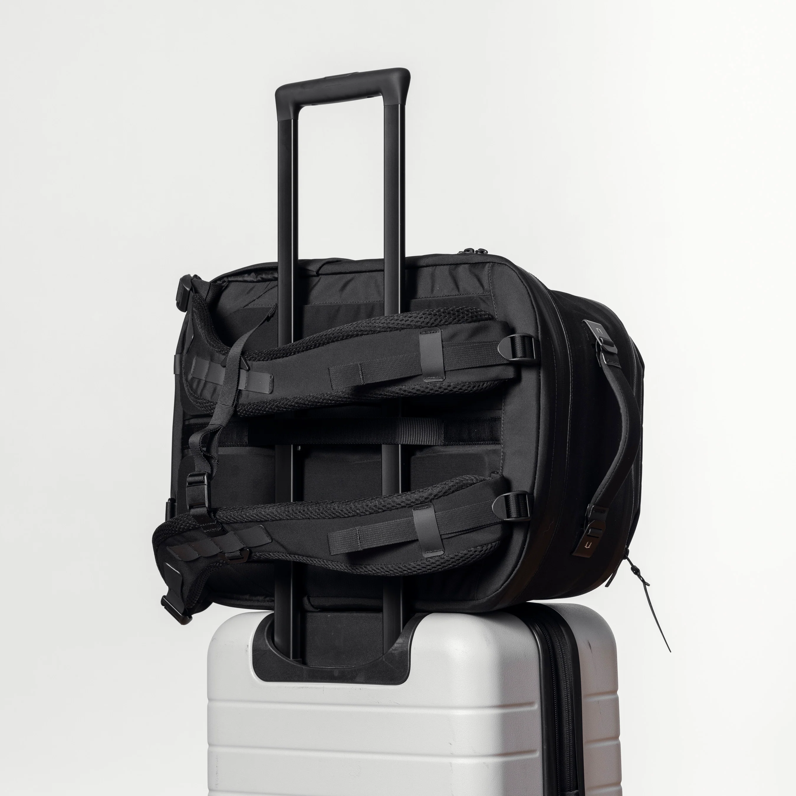 Citadel H2 25 L Backpack - Image 17
