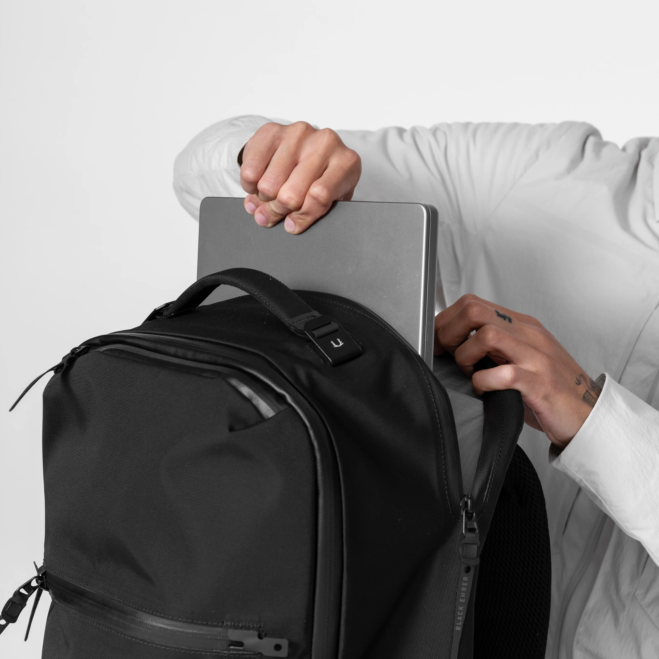 Citadel H2 25 L Backpack - Image 8