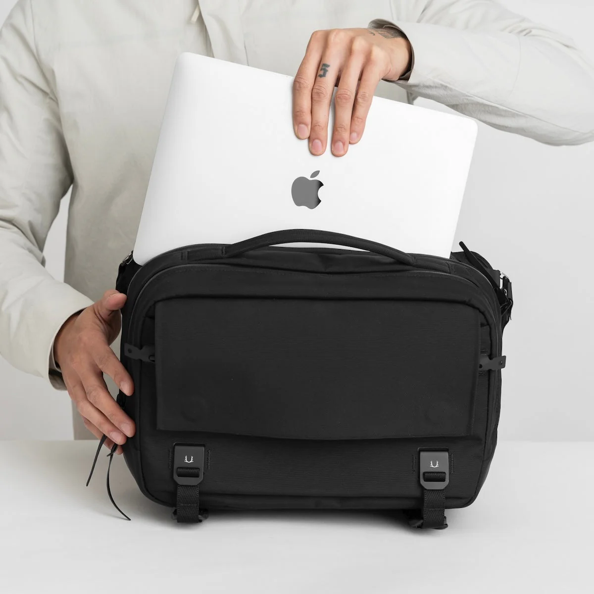 Grip Sling 12 L - Image 4