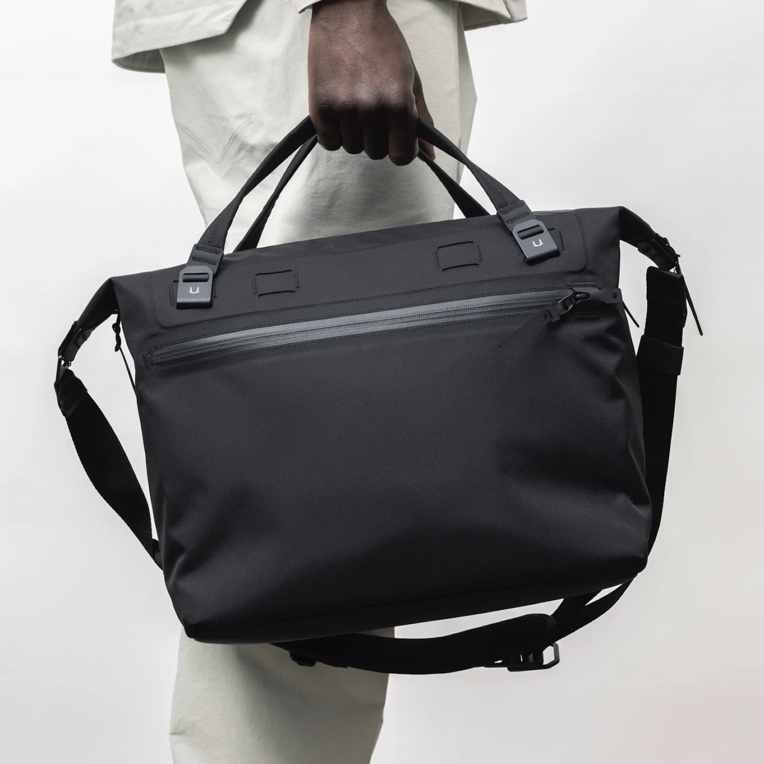 WPT Shldr Tote - Image 10