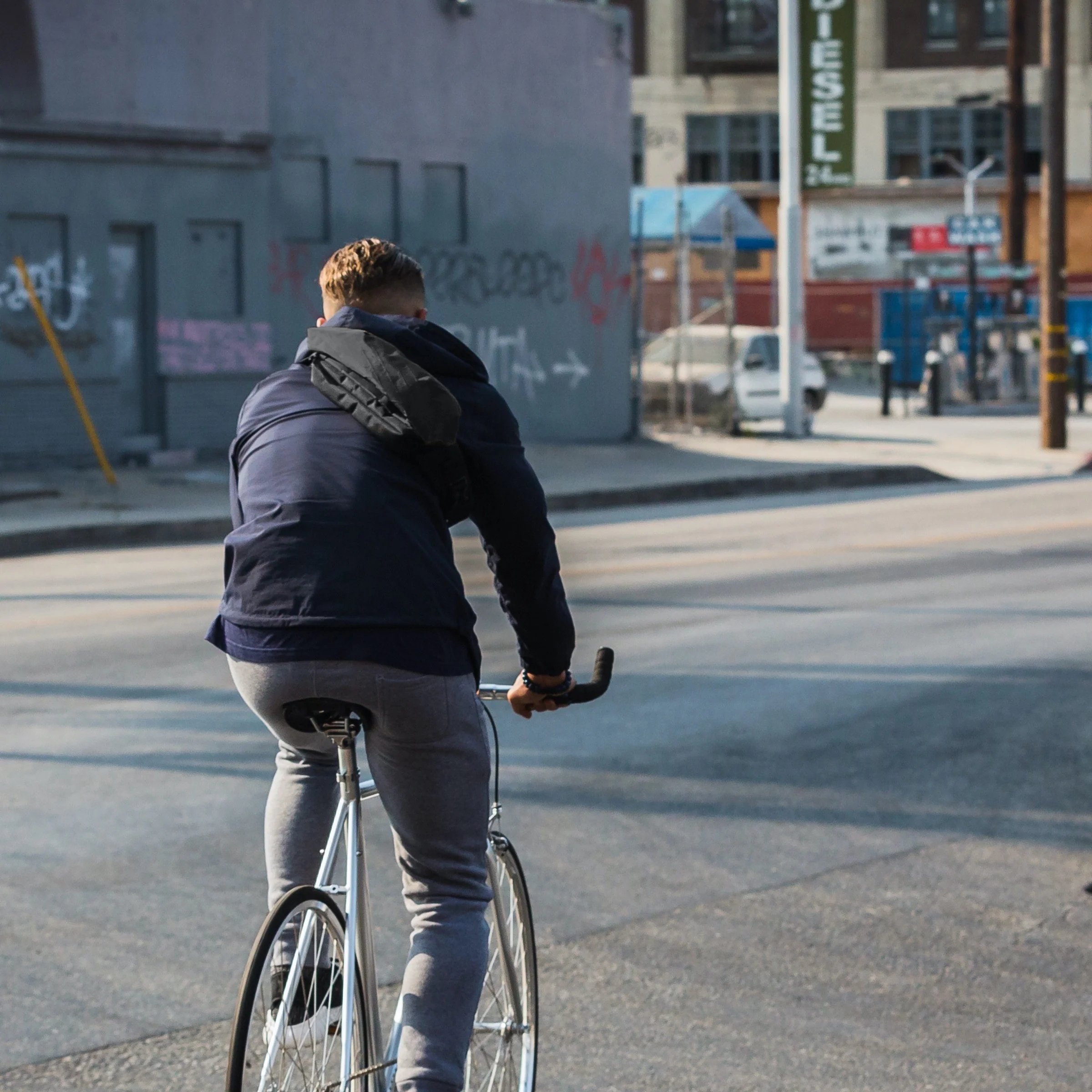 X-POD™ II Sling Pack - Image 20