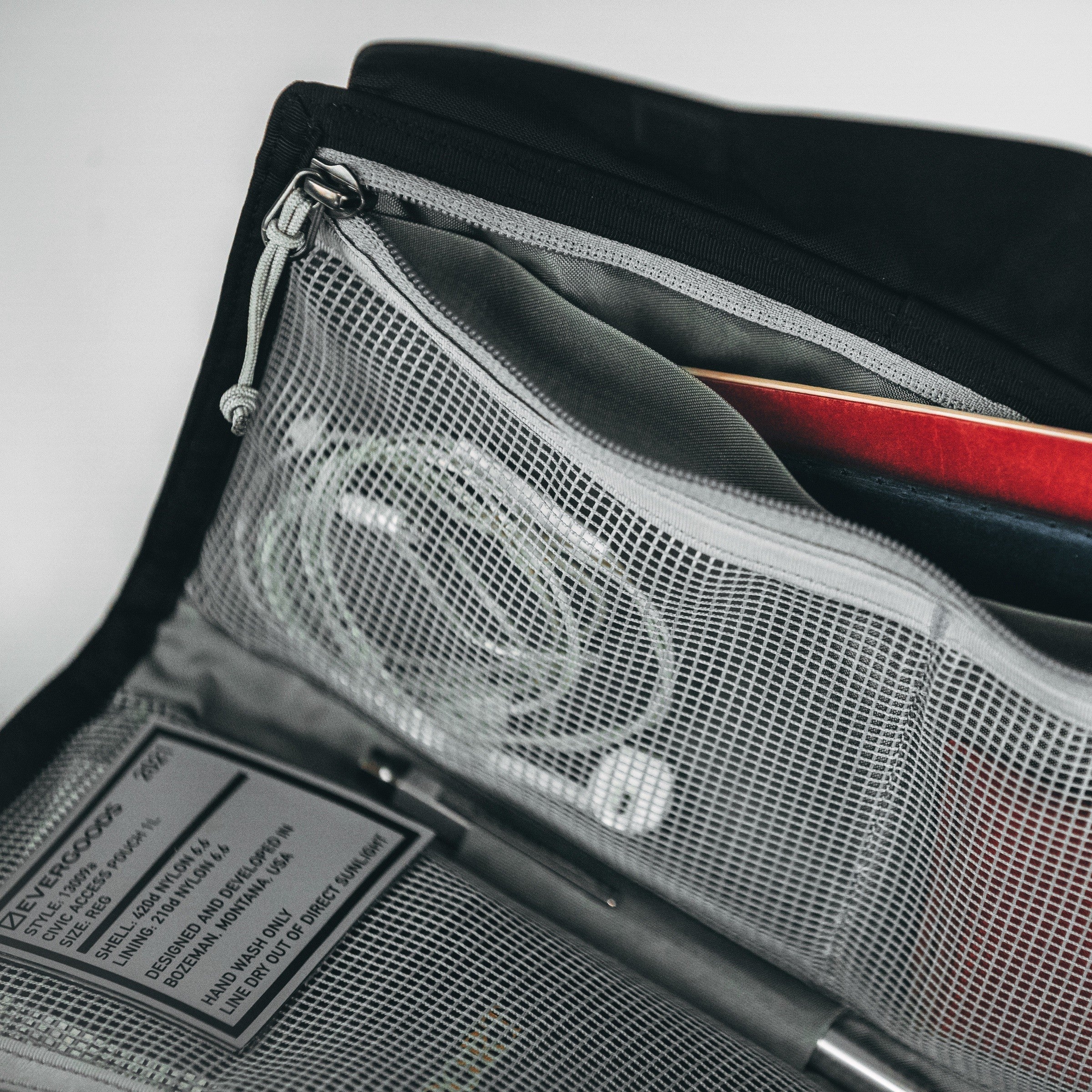 Civic Access Pouch 1 L - Image 11