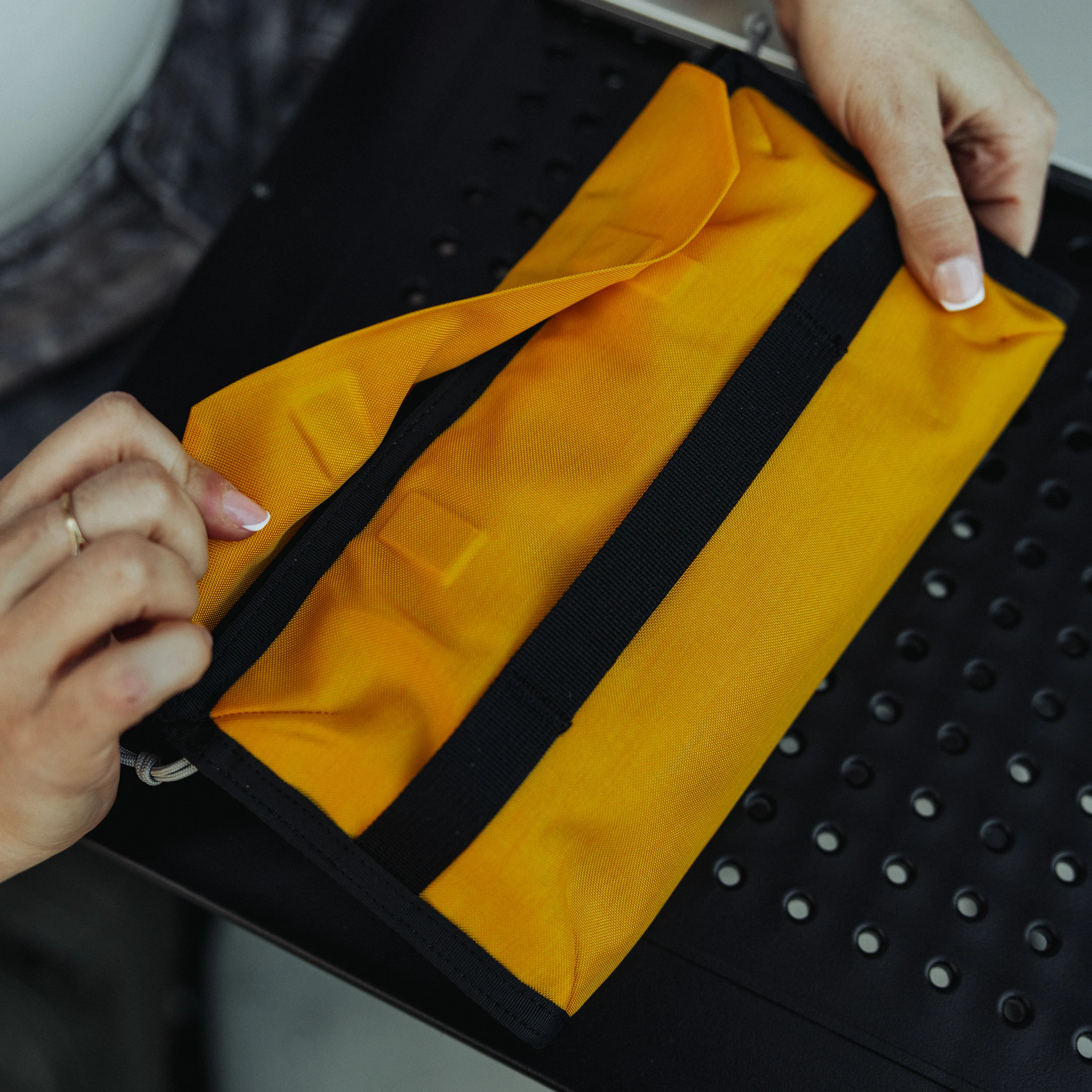 Civic Access Pouch 1 L - Image 41