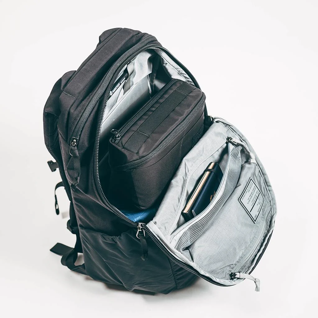 Civic Access Pouch 2 L - Image 10