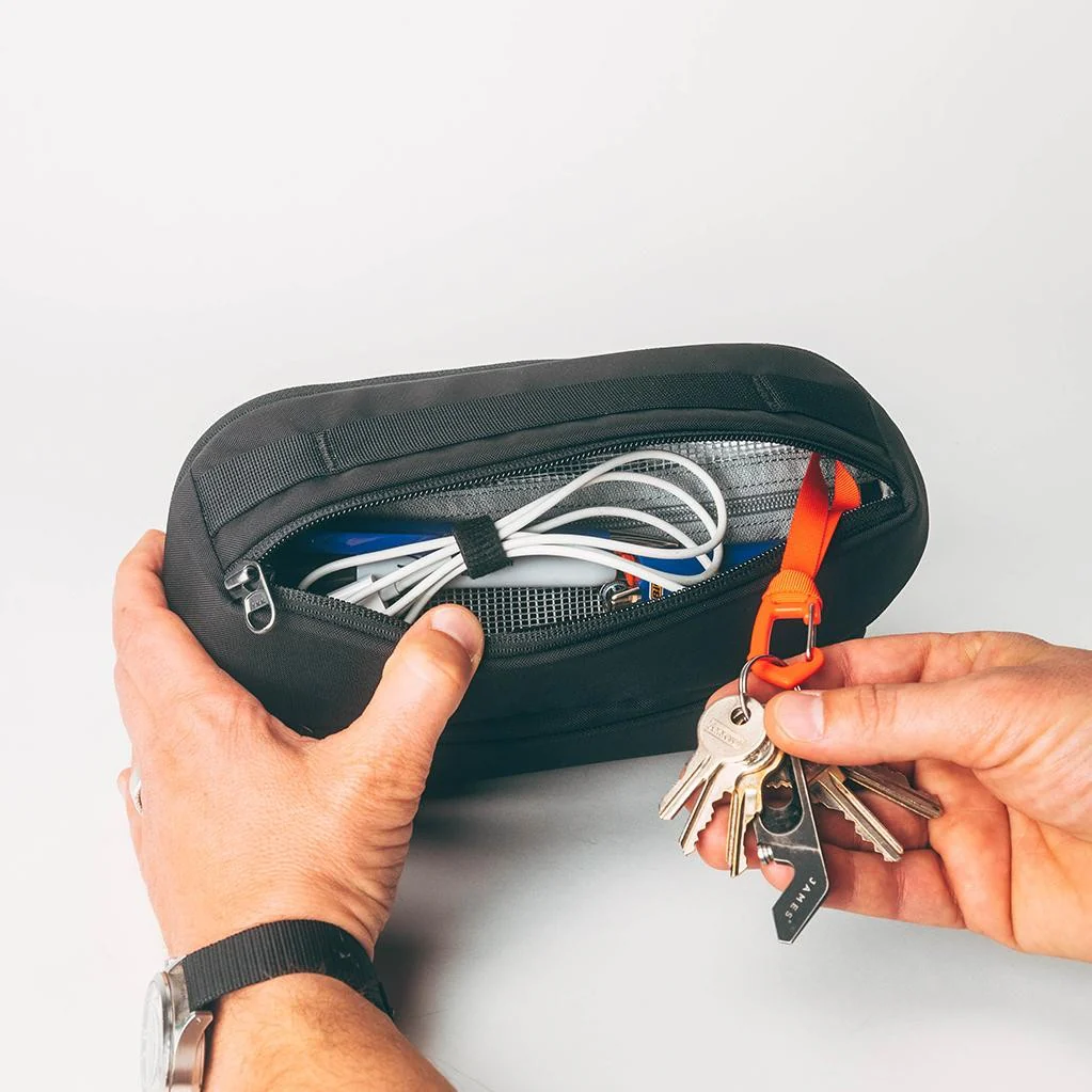 Civic Access Pouch 2 L - Image 8