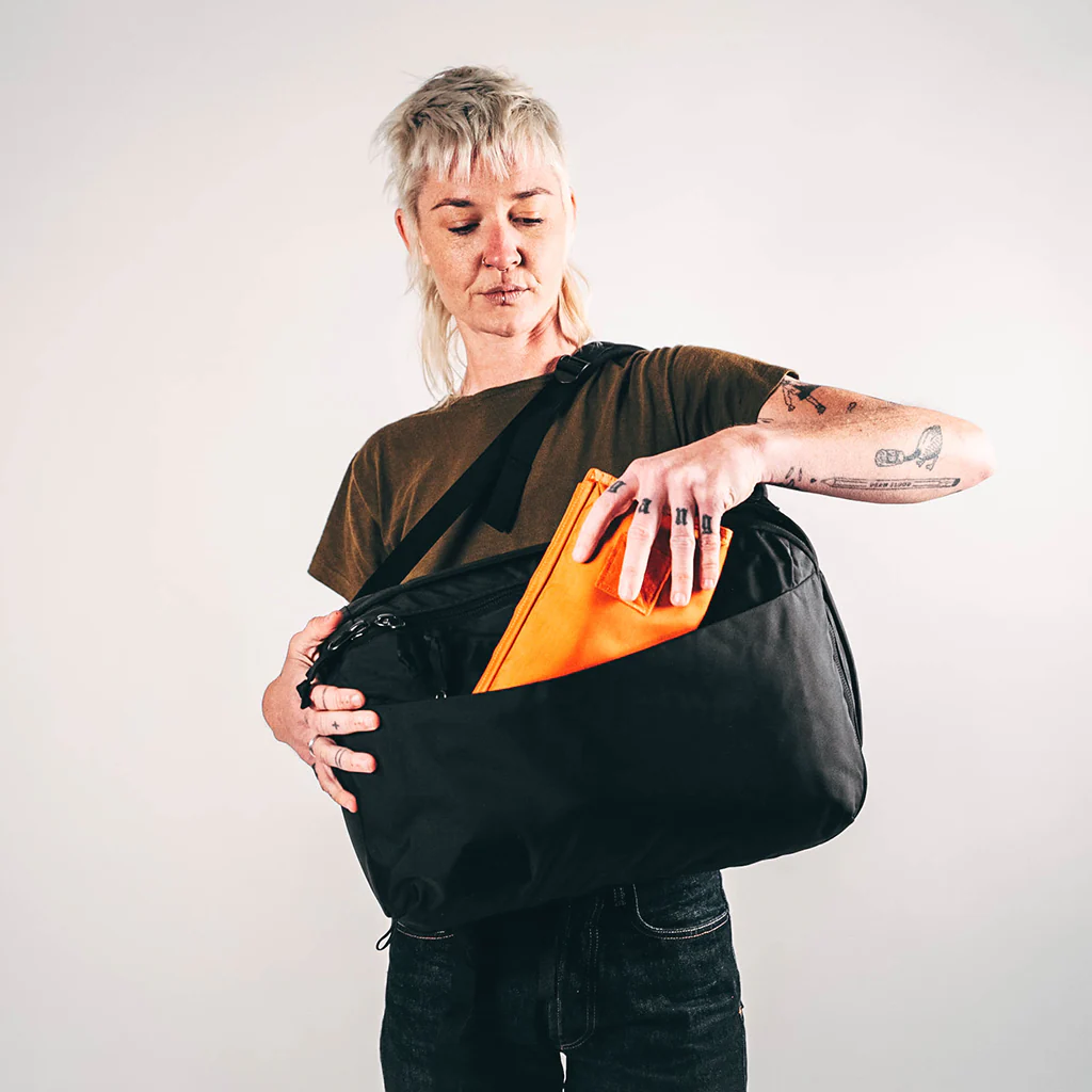 Civic Panel Loader 24 L Backpack - Image 12