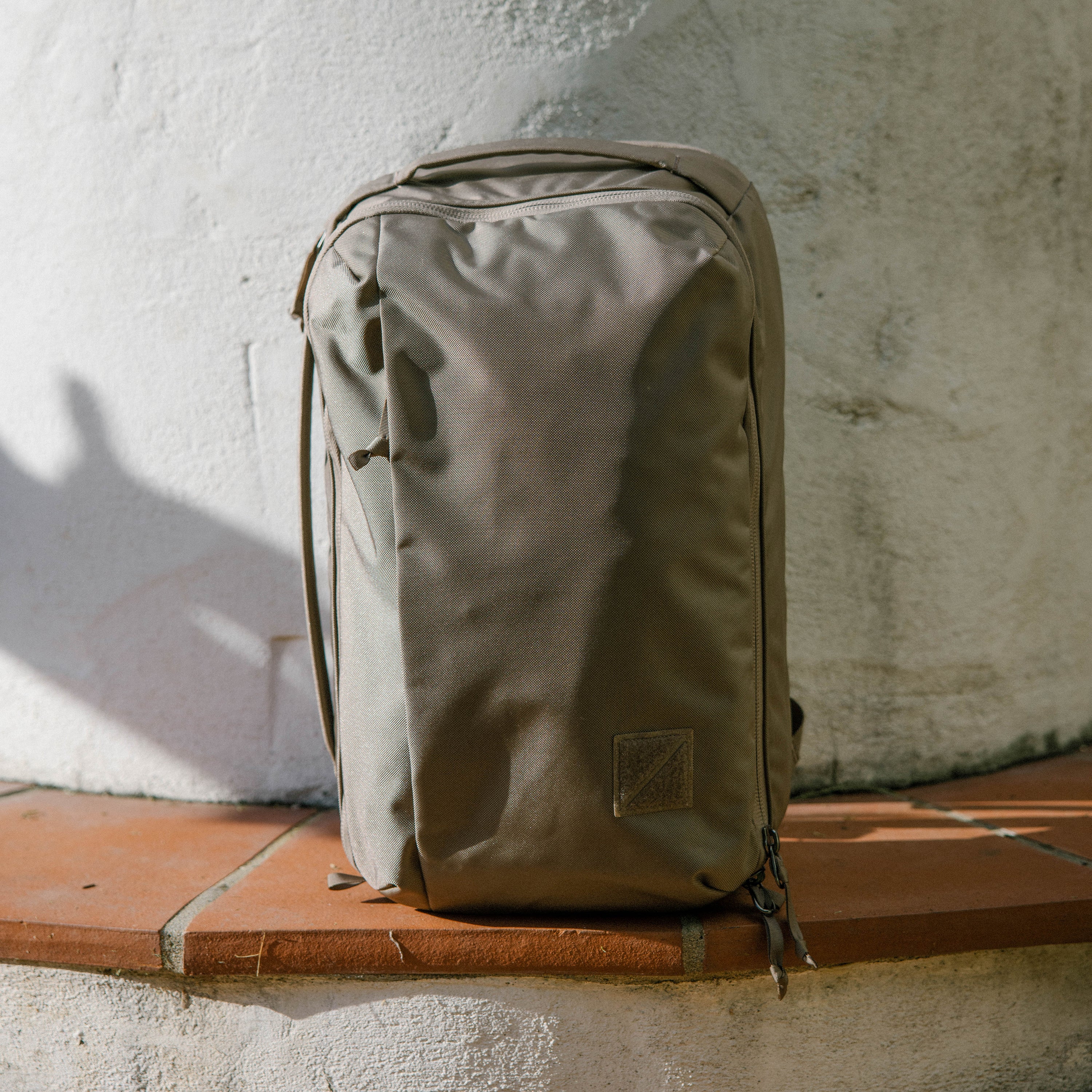 Civic Panel Loader 24 L Backpack - Image 39