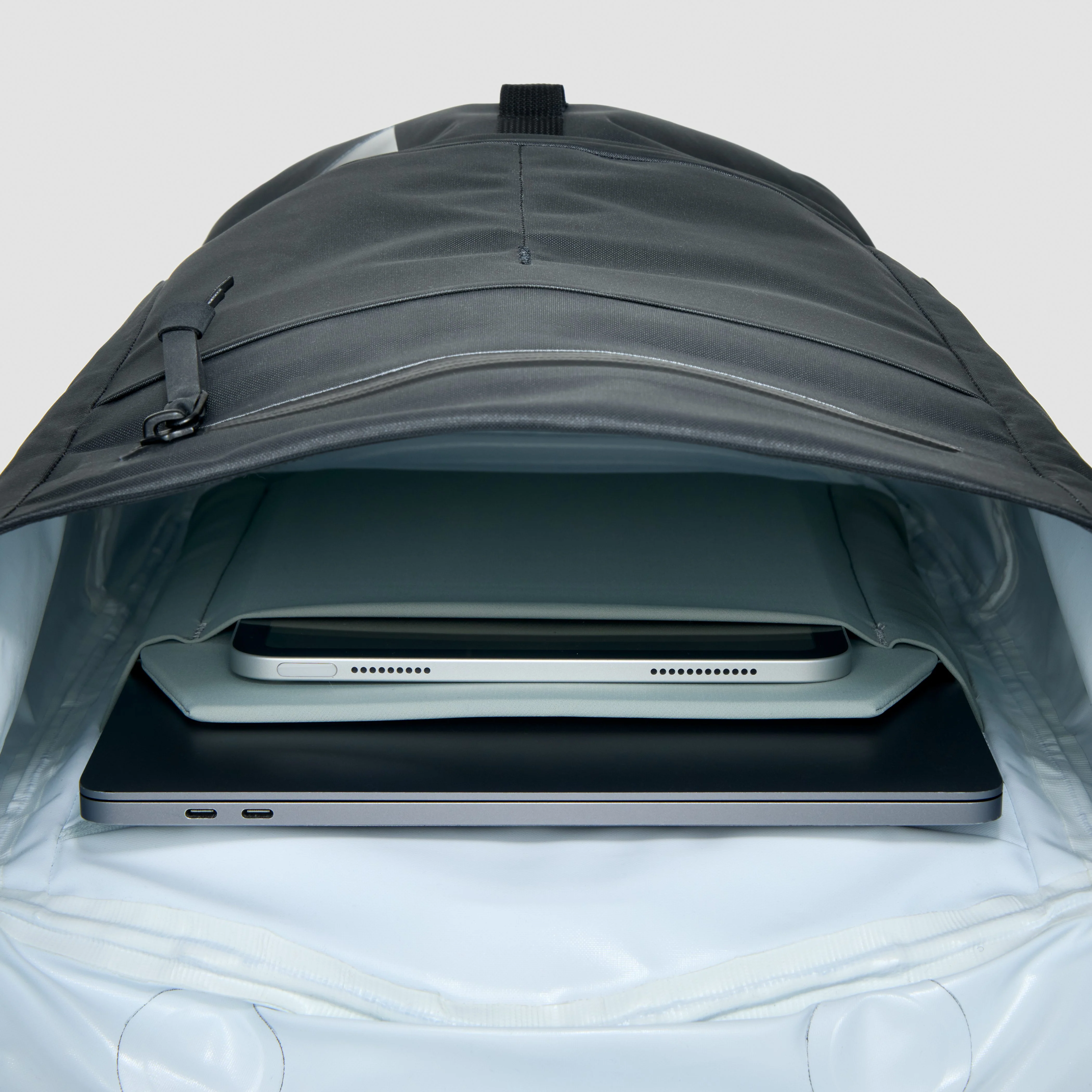 Element Weathershed 22 L - Image 11