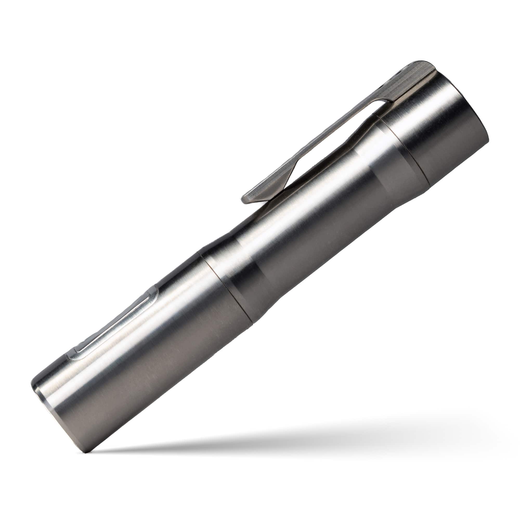 Rampant™ R4 EDC Titanium Flashlight - Image 43