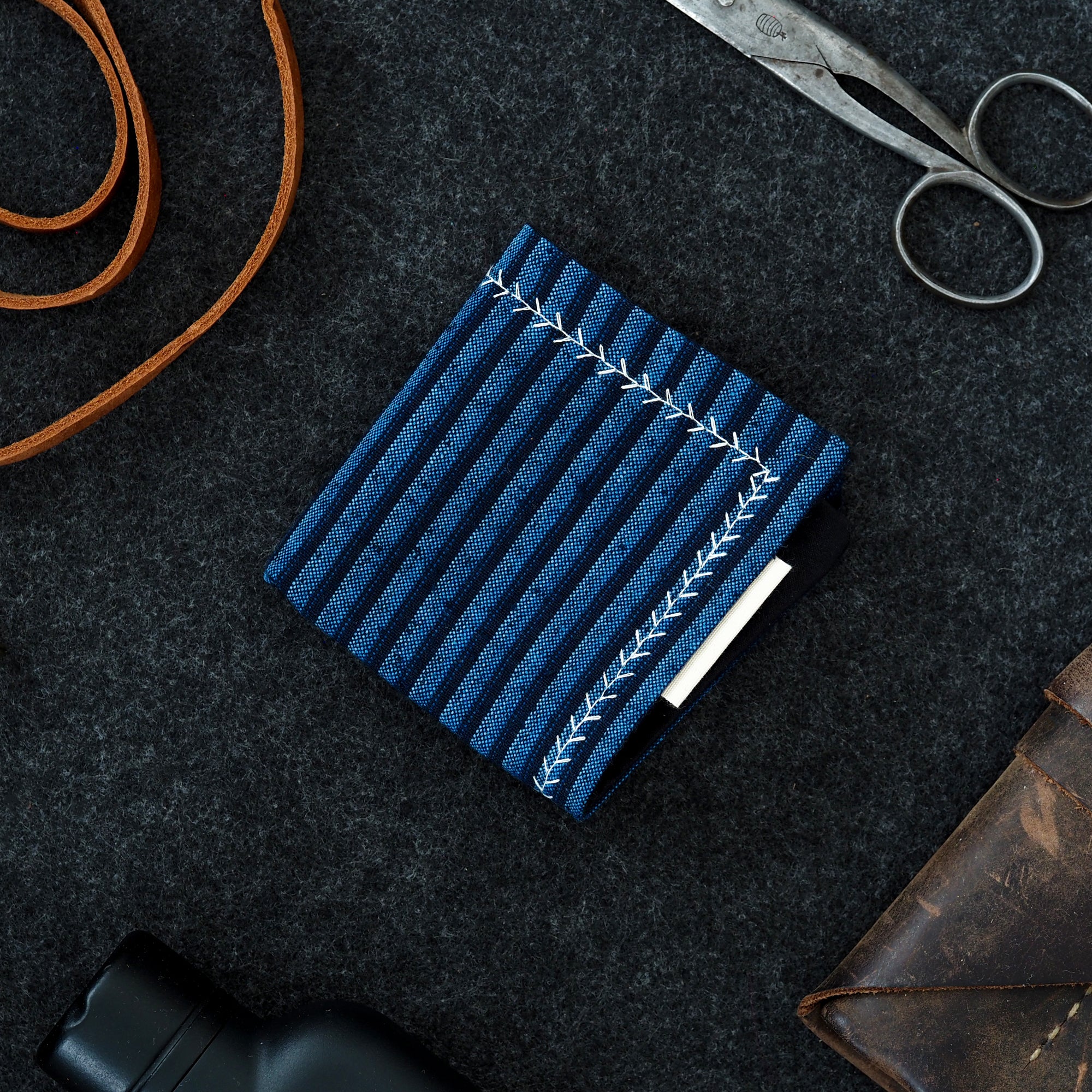 Track EDC Hank - Image 4