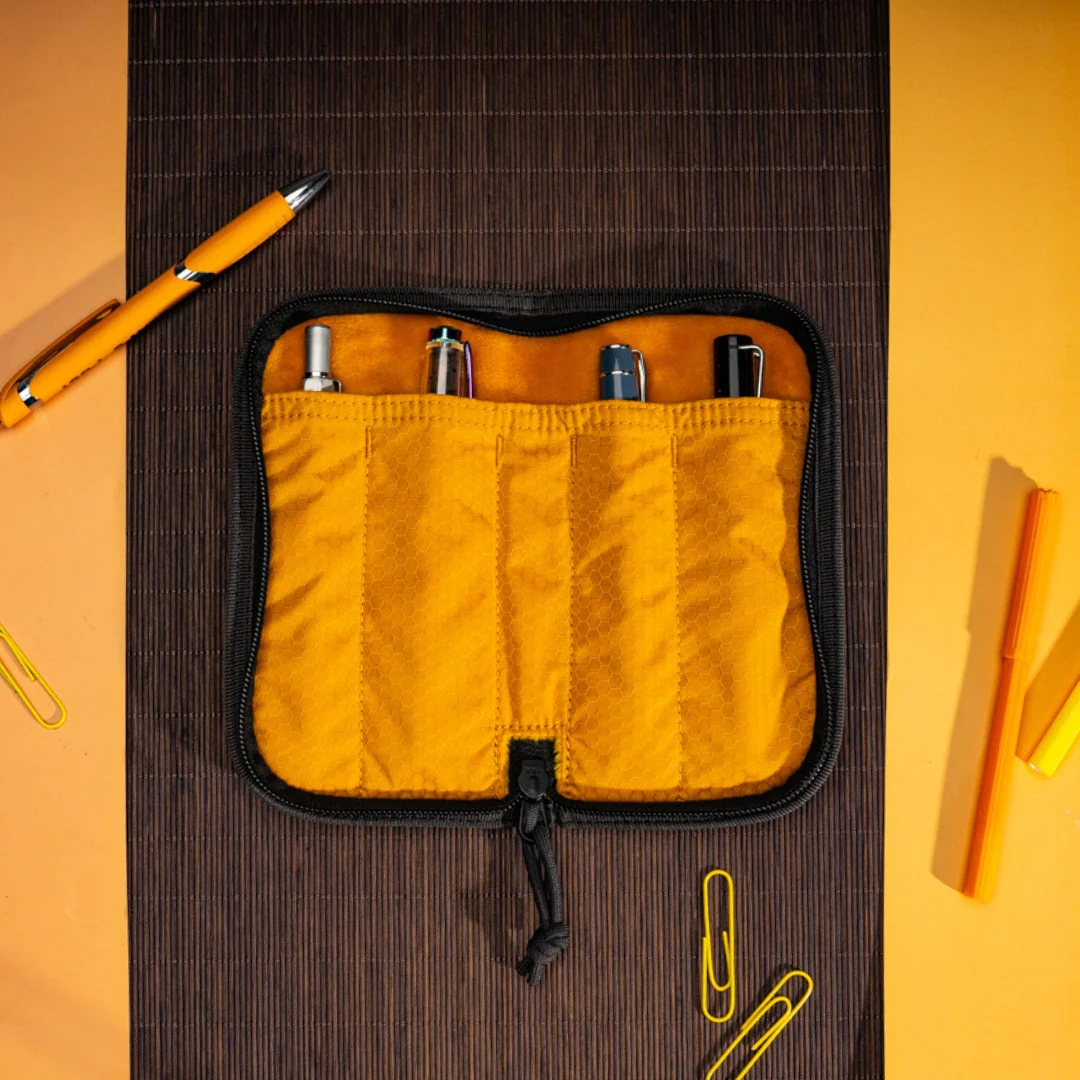 Quattro V2 Pen Organiser - Image 28