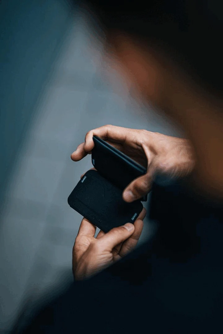 RE:01 Coin Sleeve Wallet - Image 7