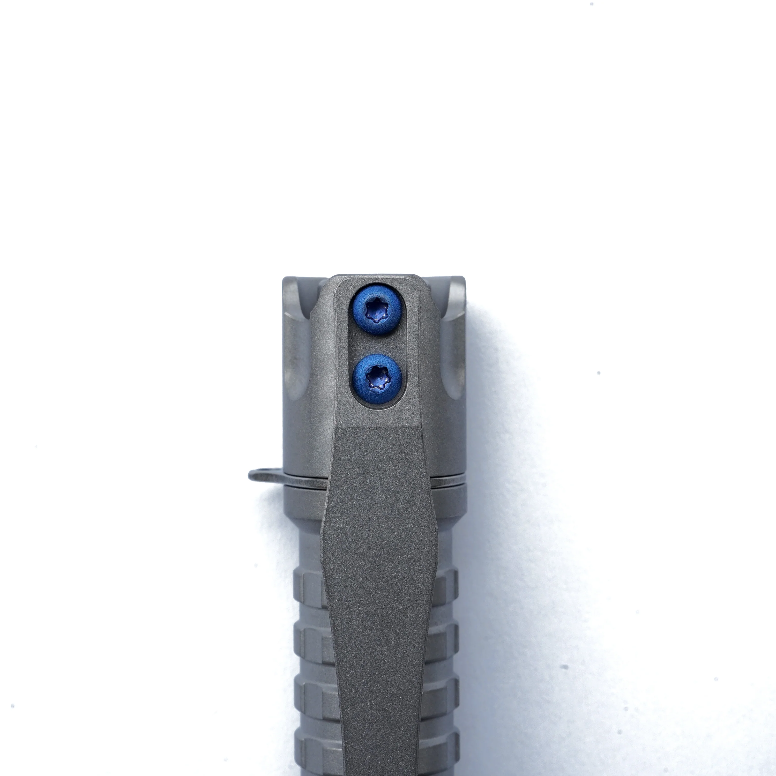 Pineapple Mini MKIII Titanium Flashlight - Image 10