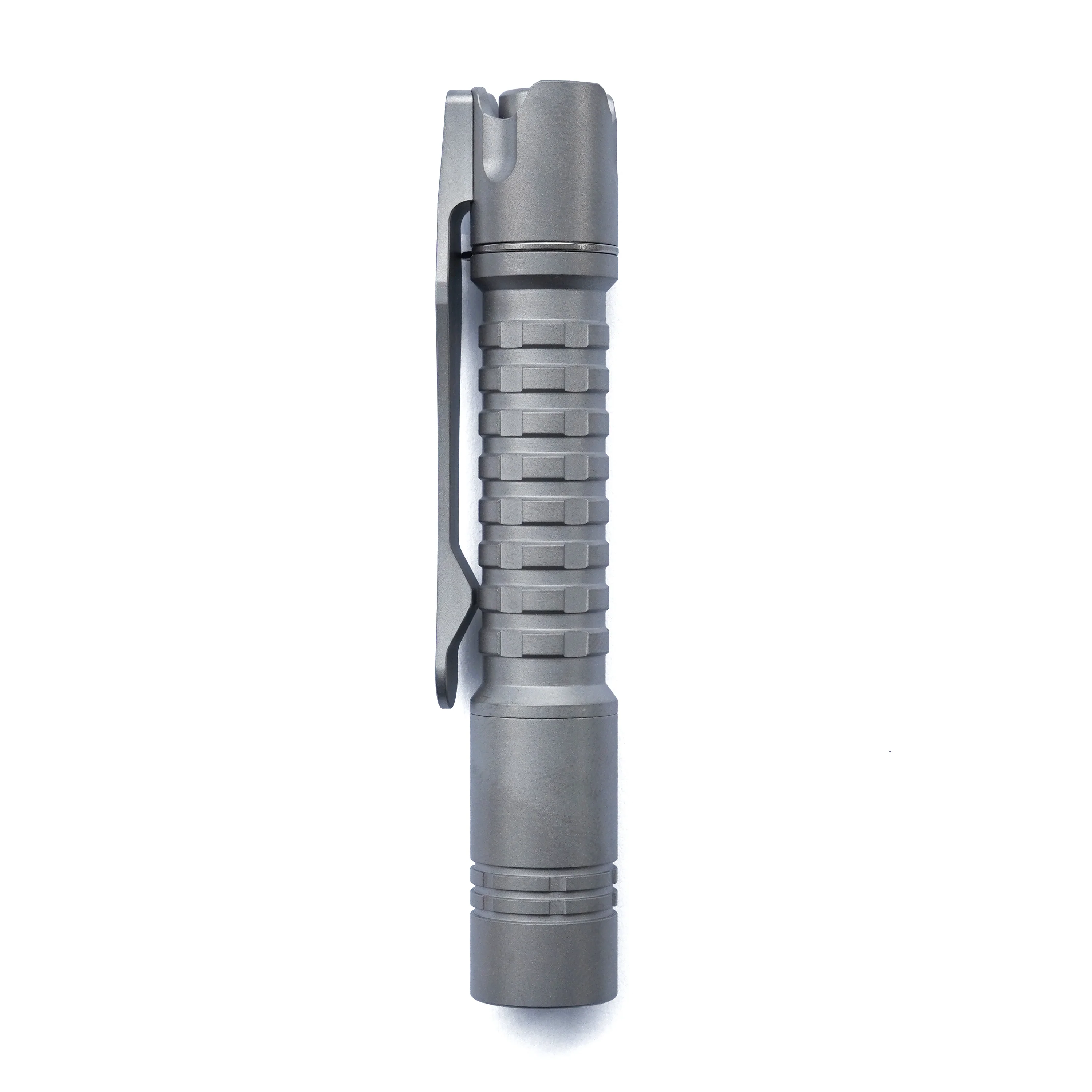 Pineapple Mini MKIII Titanium Flashlight - Image 8