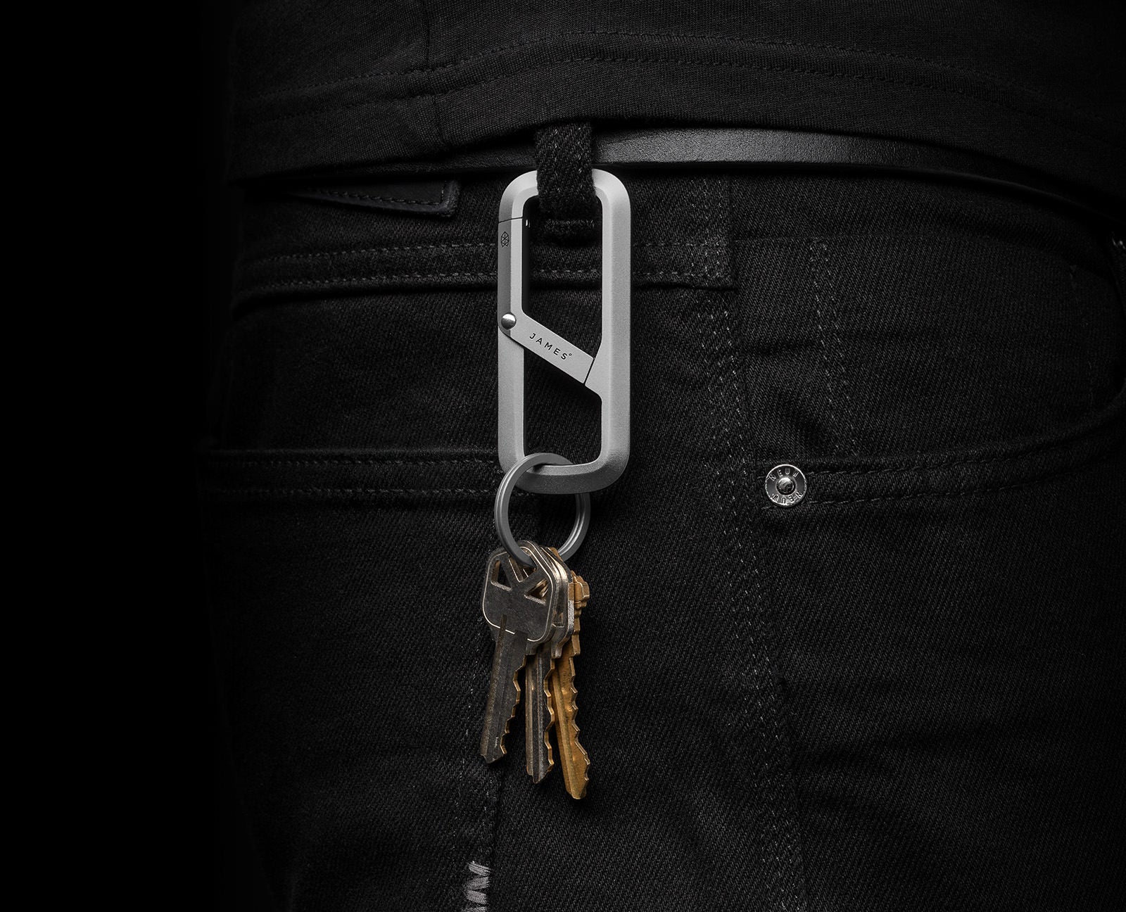 Madison Titanium Carabiner - Image 4