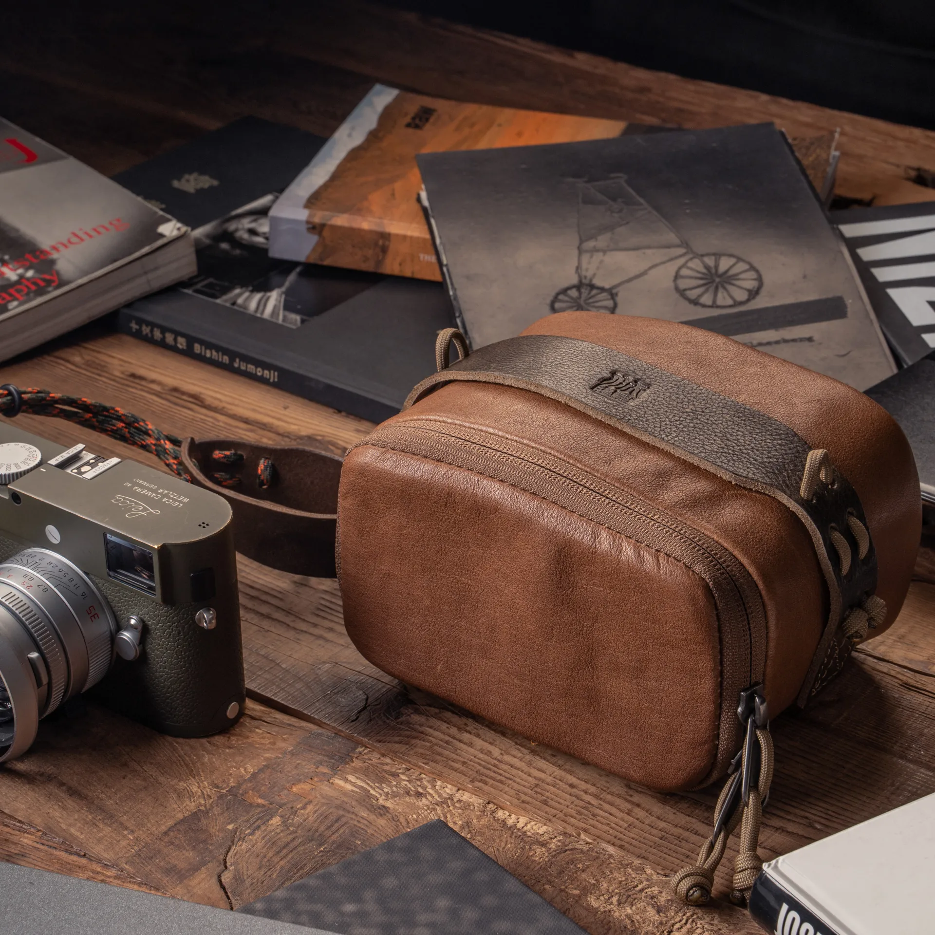 Full Leather Portable Camera Pouch - Image 17