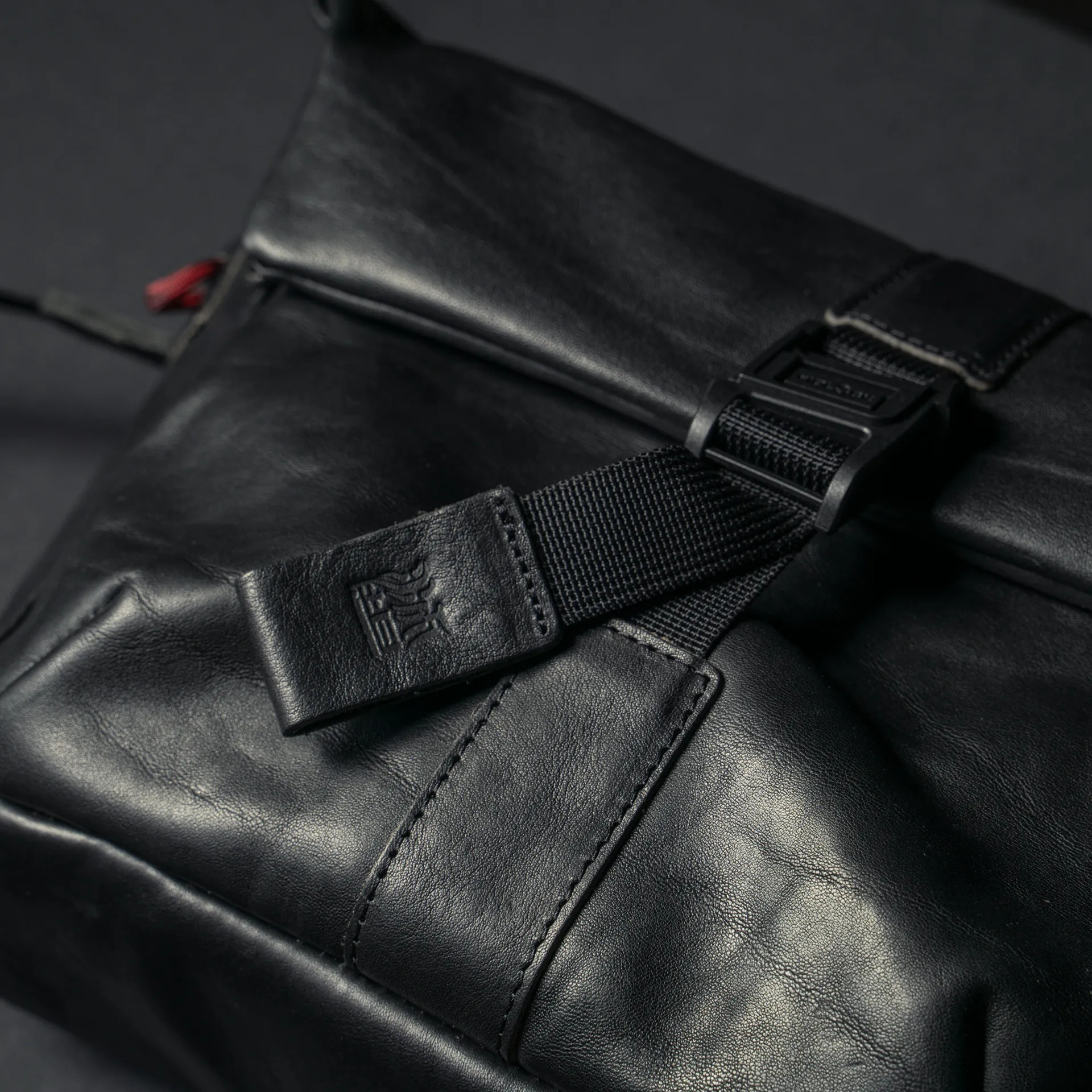 Pilot Leather Travel Camera Bag 7 L - Image 19