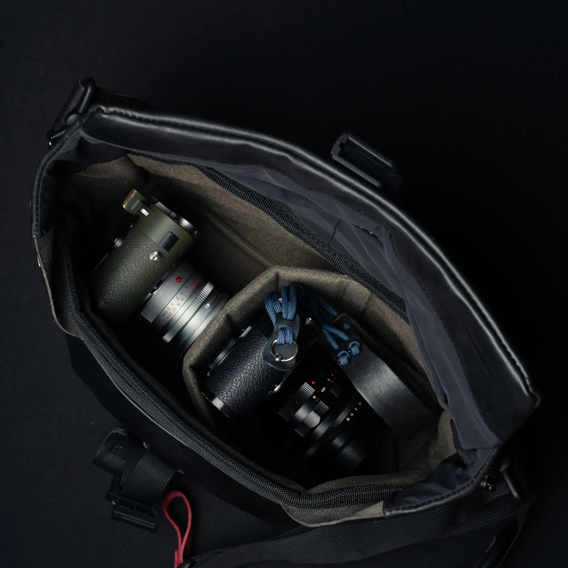 Pilot Leather Travel Camera Bag 7 L - Image 20