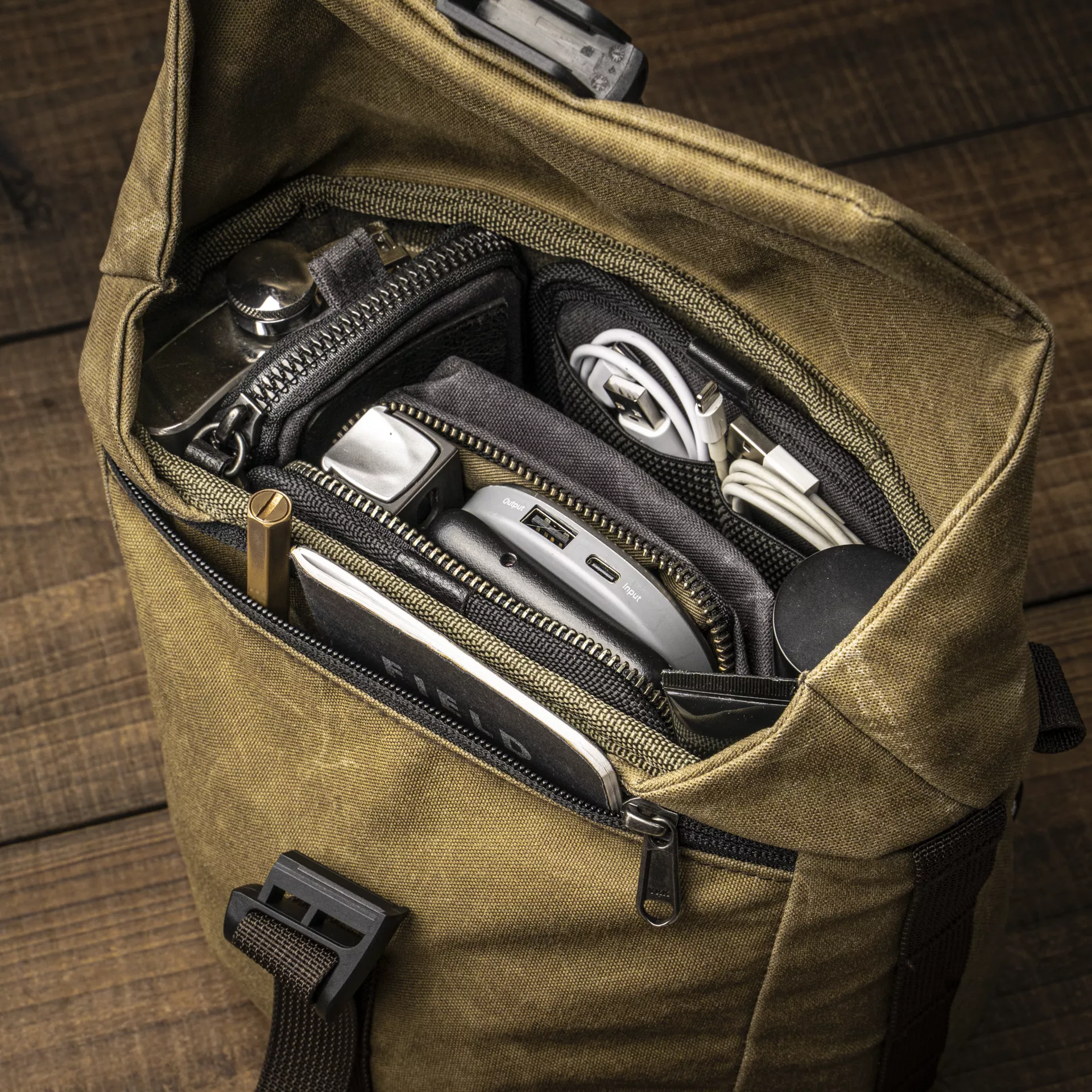 Pilot Travel Camera Bag 3.5 L - Image 7